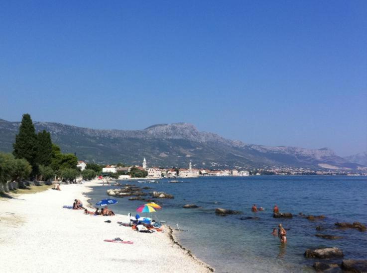 Joseph'S Apartments By The Sea Kaštela 外观 照片